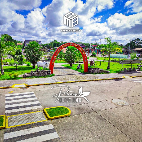 Plaza de Armas de Codo del Pozuzo