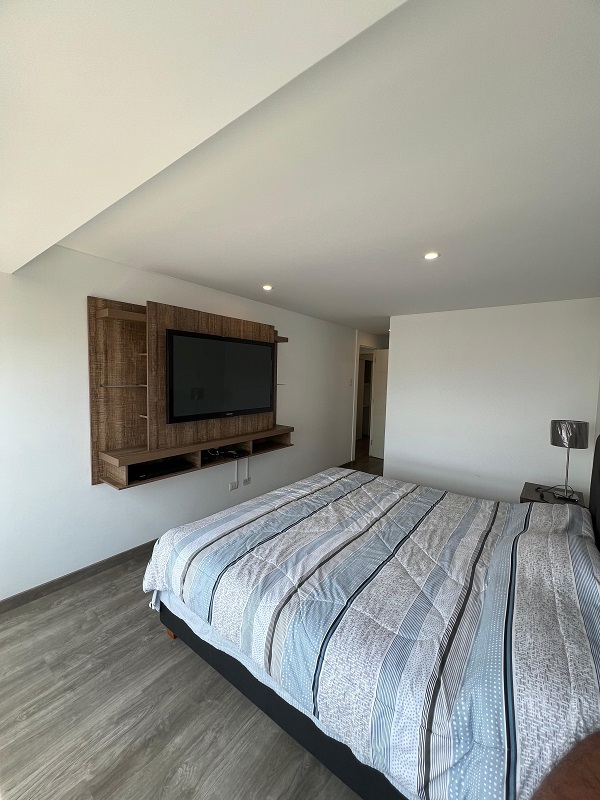 Miraflores Dormitorio Principal 2