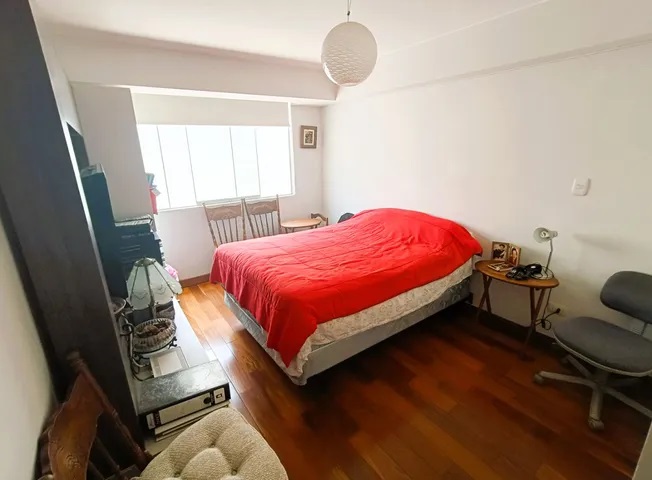 Velasco Astete, Dormitorio 1