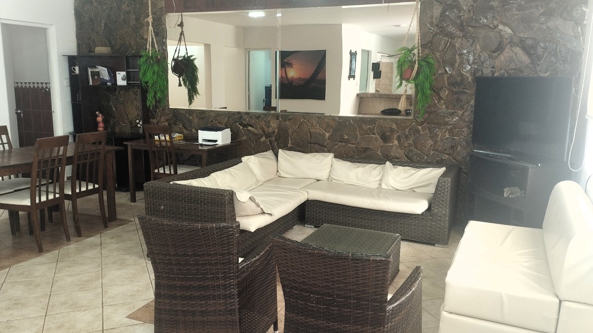 Departamento en Punta Hermosa Ingreso a la Sala